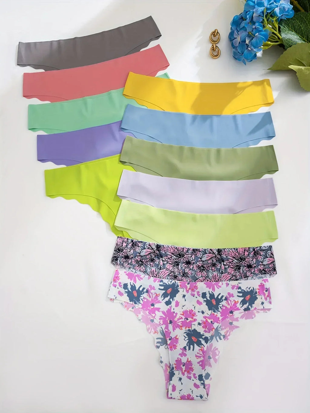 12pcs Solid Scallop Trim Seamless Low Waist Briefs, Soft & Comfy Stretchy Panties, Women's Lingerie & Underwear - Luvia