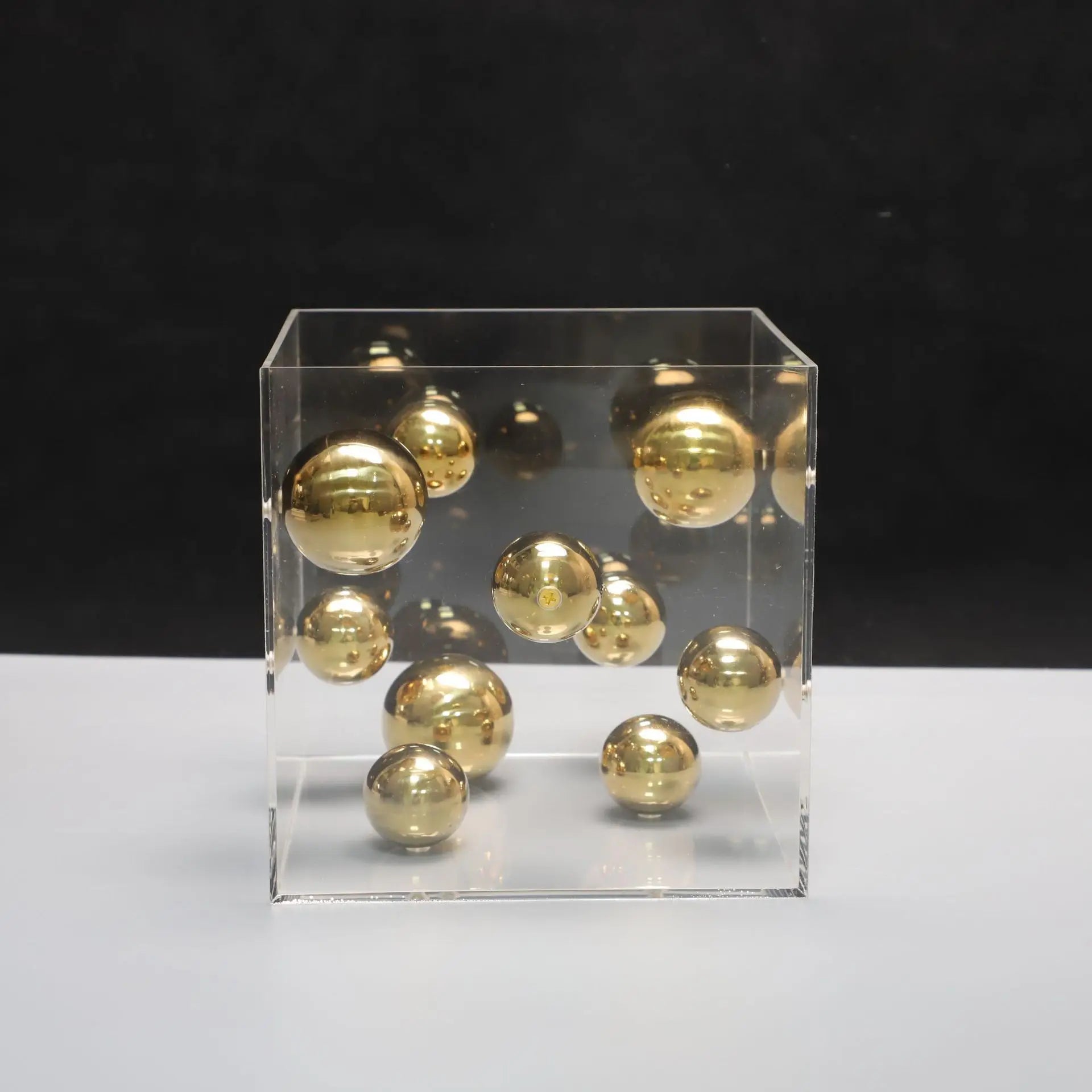 Geometric Metal Ball Art Transparent Acrylic Box Ornaments Modern Minimalist Square Living Room Decorations Desktop Furnishings